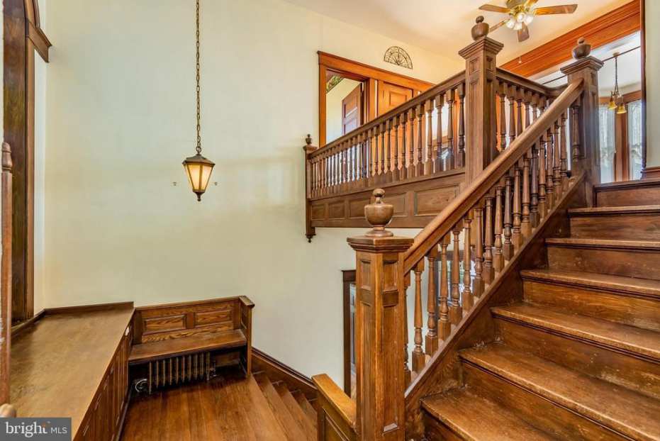 If only we could be there to walk these beautiful stairs from top to bottom.