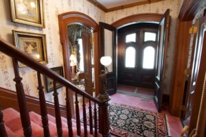 Perfect Foyer Entrance - Love this One